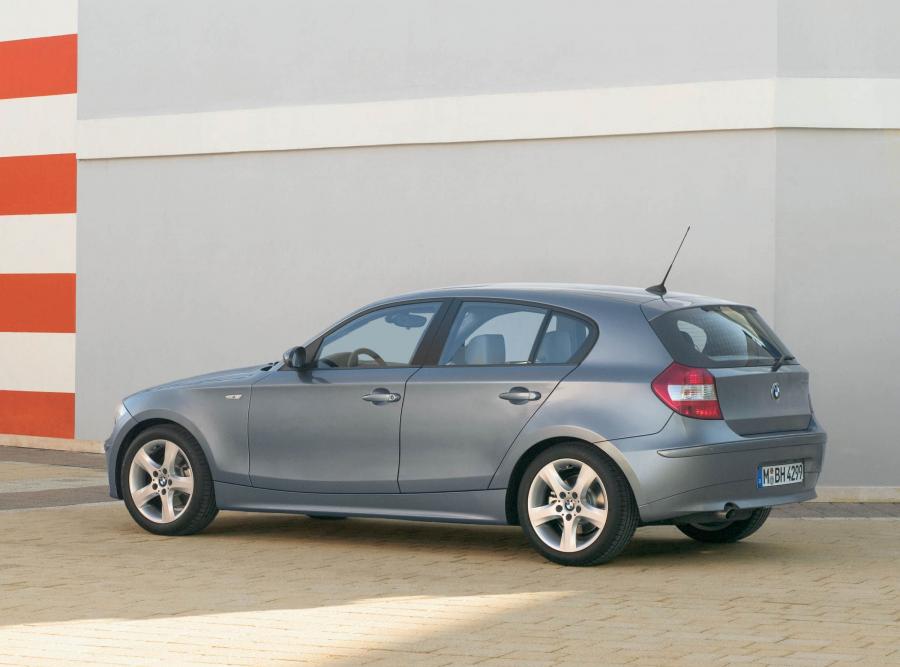  BMW 1-Series 5-Door 2005 года  (фото 151 из 187)